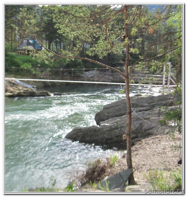 8.Подвесной мост через реку Чемал, ниже чемальской ГЭС